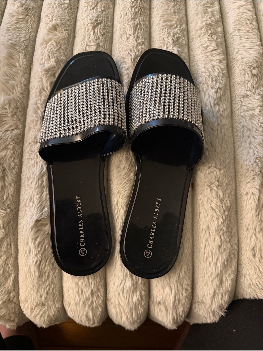 Charles Albert Black Patent Ballet Flats